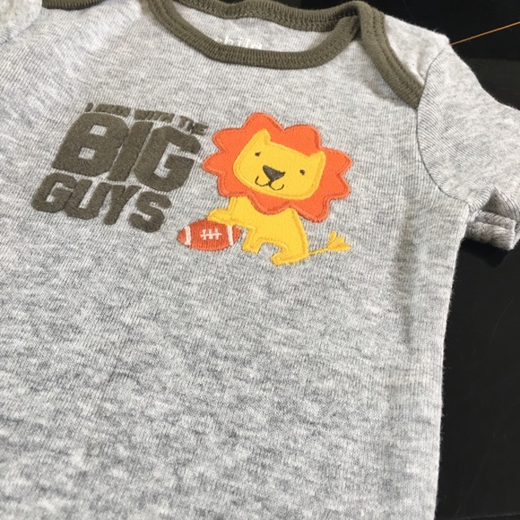 Oneis - Picture 4 of 7